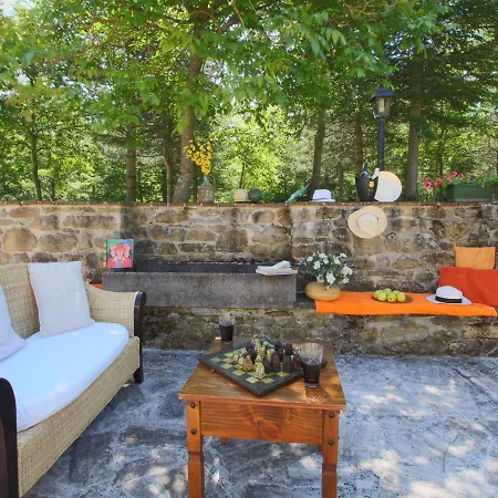 Mansion In Apecchio Near Lake And Pool